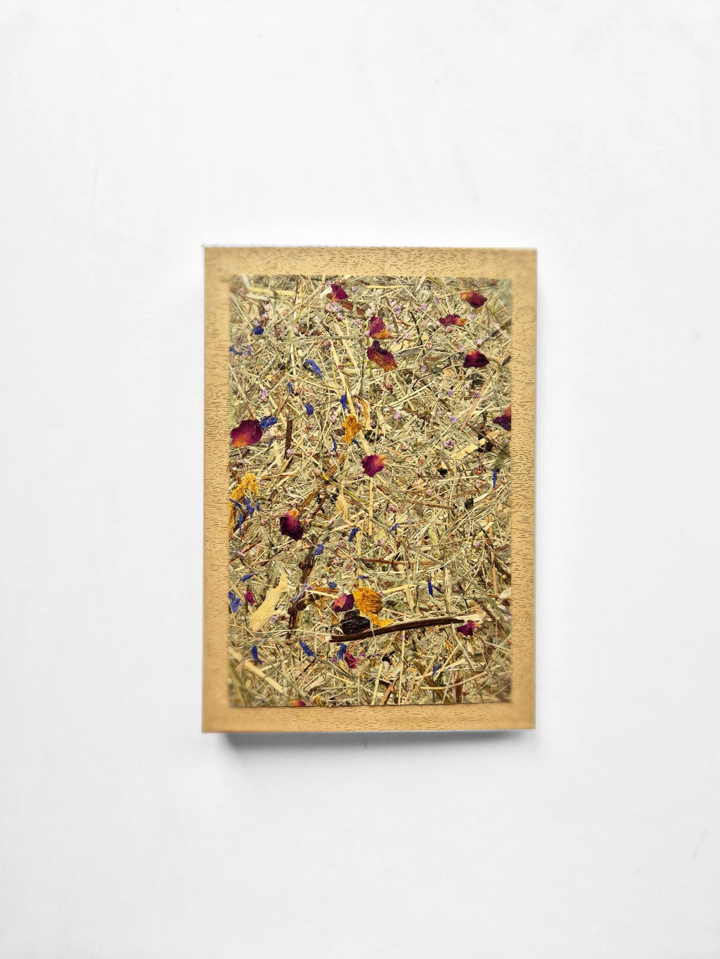 Sweet Nostalgia Standard-Size A5 Replaceable Pad Journal Bamboo | Alpine Hay and Flower Petals